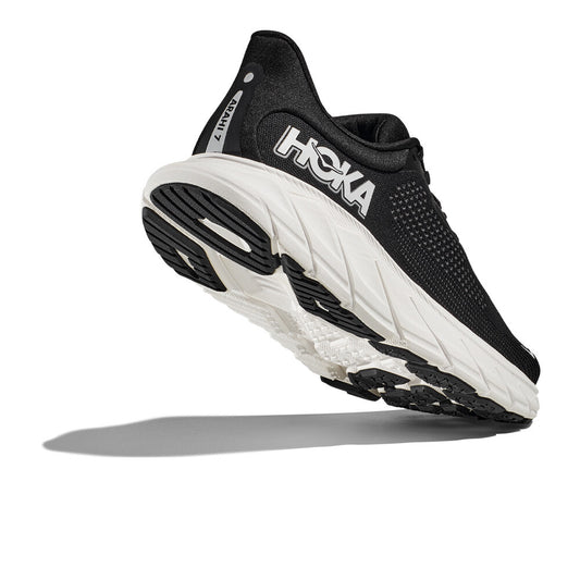 HOKA ARAHI 7