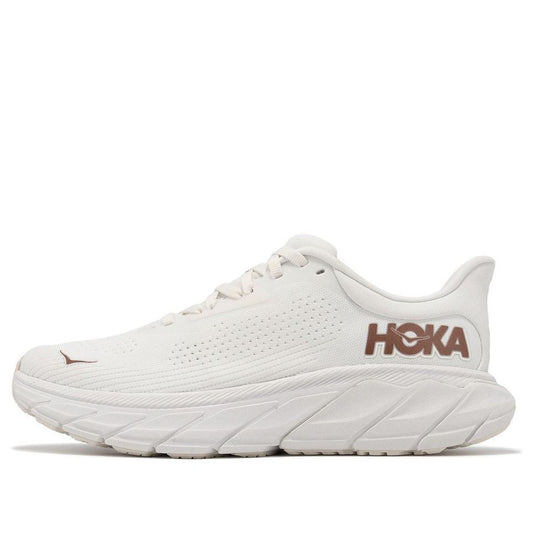 HOKA ARAHI 7